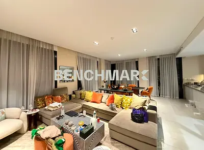Largest 2-bedroom l Vacant on transfer l Rare unit