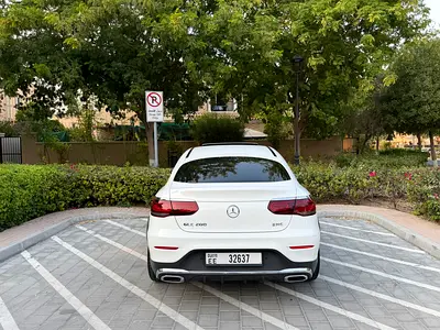 صورة 5 لـ 2021 Mercedes-BENZ GLC
