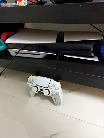 PS5 Pro + Disc Drive + Controller | Like New | Warranty 🎮🇯🇵