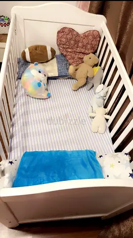 Baby crib