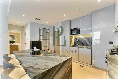 FULLY FURNISHED | SEA VIEW | VACANT ON TRANSFER