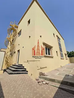 3Bed room All Master room big Majlis Maids room Central AC like new
