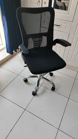 Office chair in a good condition