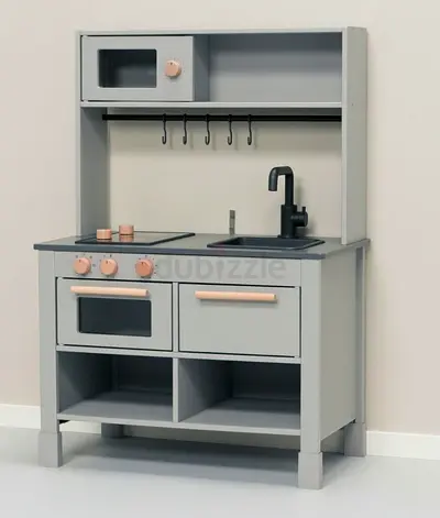 IKEA SILLTRUT kitchen for baby girls