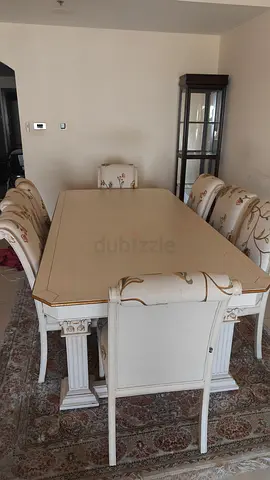 Wooden dining table with 8 upholstered chairs - cream finish
