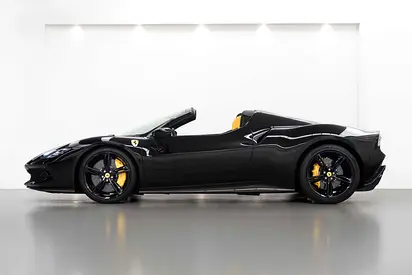 2025 Ferrari 296 GTS 照片 2