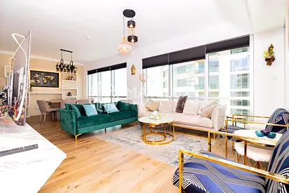 Modern & Spacious 2BR | Upgraded | Chiller Free