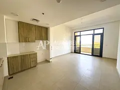 Large Layout | Boulevard Views | Available Now