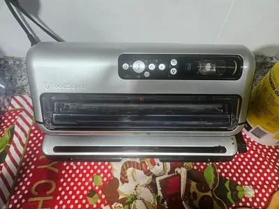 Food Vacuum Sealer Machine - Compact Home Vacuum Sealer for Sous Vide & Storage