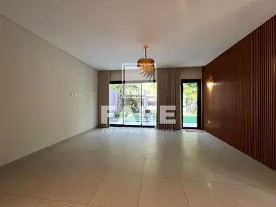 unique 3 bed townhouse in aljada sarab 2