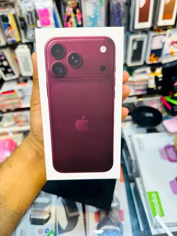 iPhone 18 Pro Max 256GB Burgundy – Brand New Sealed 💰 Price AED 6,299 (Negotiable – reasonable of