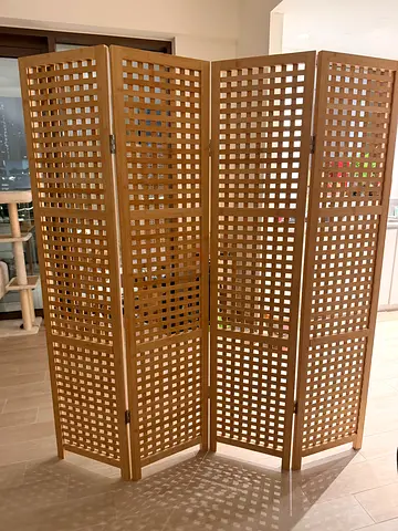 Four-panel wooden folding room divider/screen - light wood lattice