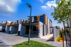 Exclusive Corner 4 Bed | Rare Family Home