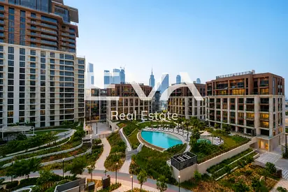 BURJ KHALIFA VIEW | MID FLOOR | LARGE BALCONY