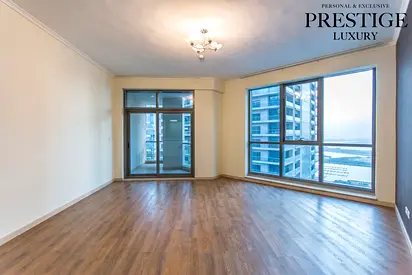 High Floor| Large 2 Bed| Vacant on 26 Oct| Unfurnished