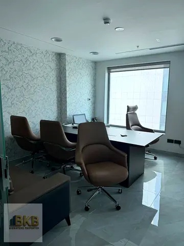 ELEGANT OFFICE SPACE | FURNISHED | PRIME LOCATION
