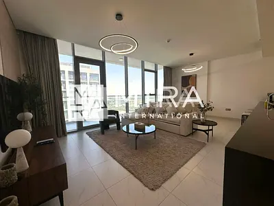 Large Layout | Furnished | Vacant | High Floor