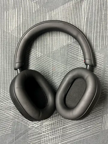 Sony xm5000s wireless headphones