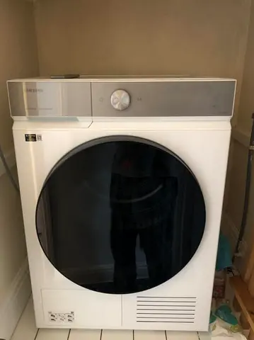 Samsung 9kg BESPOKE Smart Heat Pump Dryer with AI Dry