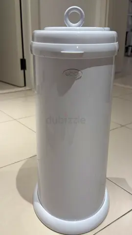 UbbiWhite Diaper Disposal Bin / Nappy Bin (compact, hygienic)