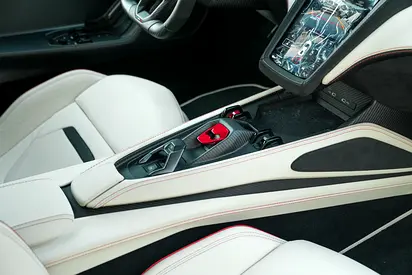 صورة مصغرة 11 لـ 2026 Lamborghini TEMERARIO