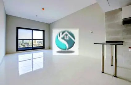 Bright Studio | Downtown City View | Pool & Gym Access