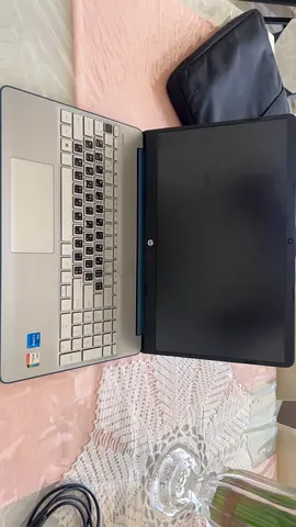 أحدث لابتوب نحيف 15-DY2093WM للمحترفين والأعمال بشاشة 15.6 بوصة FHD، مع معالج Core i5-1