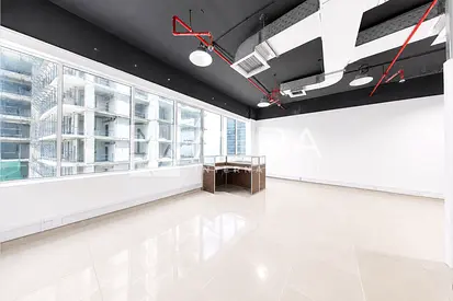Furnished | Entry & Exit to E44 | Prime Location