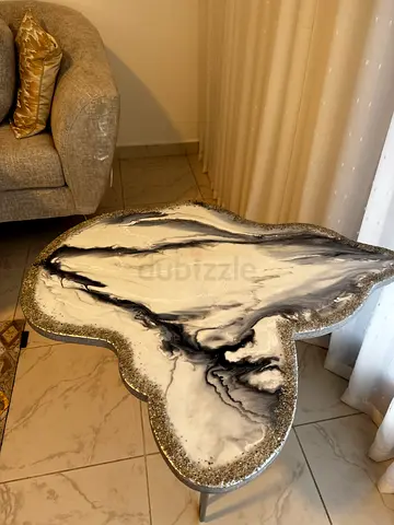 Luxury Handmade resin side table, marble-look top