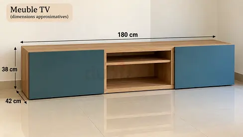 TV Unit + Storage Cabinet Set for Sale – Excellent Confition
