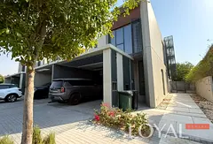 Well Maintained| Lush Green|Very Near to Amenities