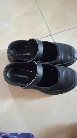 Skechers black girl shoes