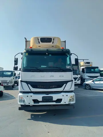 Mitsubishi Fuso Freezer Truck