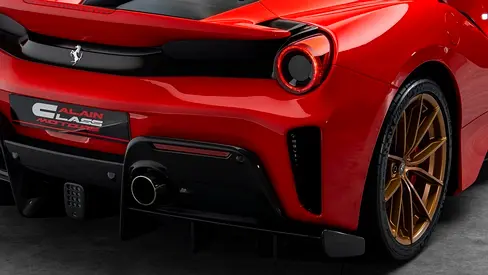 صورة مصغرة 18 لـ 2019 Ferrari 488 PISTA