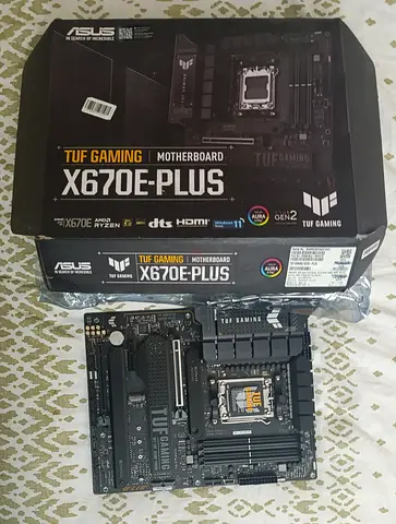 ASUS Tuf Motherboard x670-e plus  (BROKEN CPU SLOT)