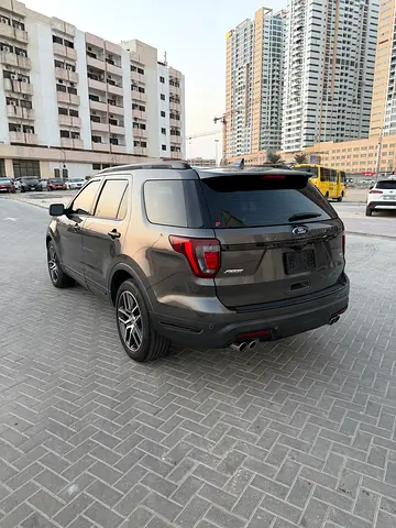 2018 FORD EXPLORER 照片 4