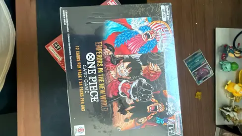 One piece sealed boosterbox