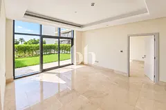 1BR Unfurnished | Private Garden | Beach Access