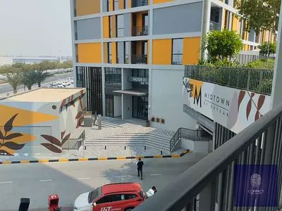 1 Bedroom | Good Size | Street View