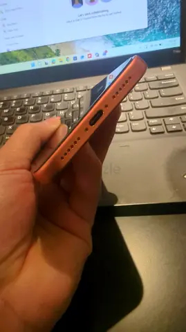 iPhone with Lightning port - good working condition