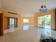 5 Bedroom Hall Maid Room Villa inside Car parking for Rent In My Saloon 100k