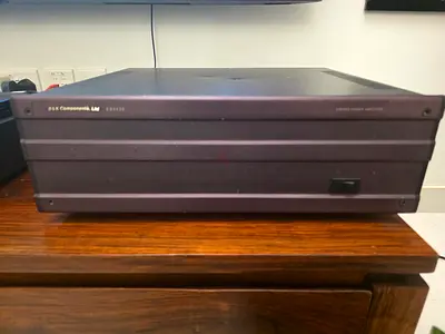 B&K EX4420 STEREO POWER AMP
