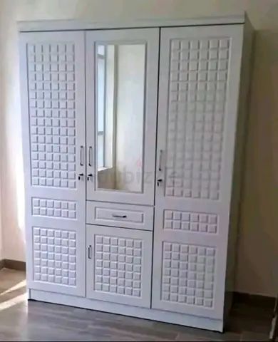 Brand new 3door wardrobe with mirror available