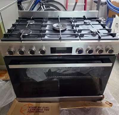 Bosch Series 8 Full Gas Cooker 90x60cm With Oven Almost Brand new