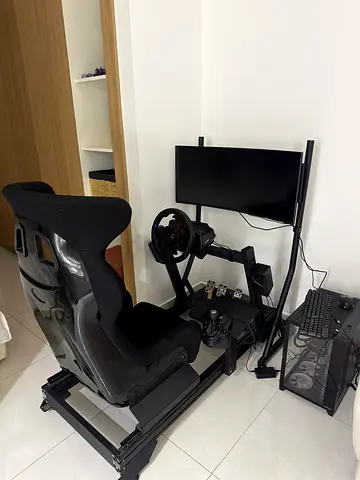 Complete PC Racing Simulator Rig with Seat, Wheel, Pedals and Shifter