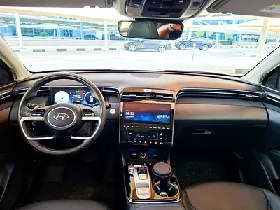 صورة 9 لـ 2023 Hyundai TUCSON