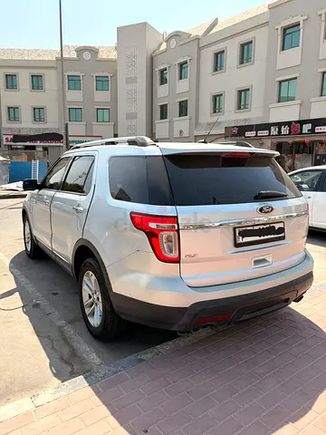 2013 Ford Explorer XLT GCC Specs