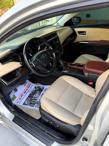2013 Toyota AVALON 照片 6