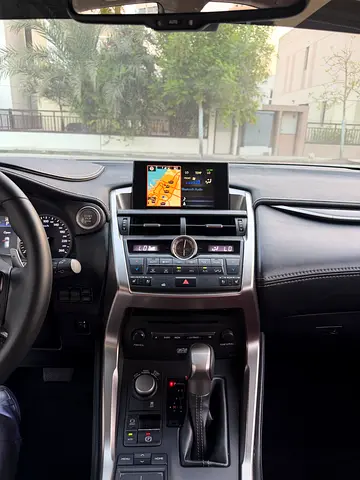 2017 Lexus NX-SERIES 缩略图 11
