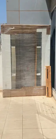 Queen size bed for sale